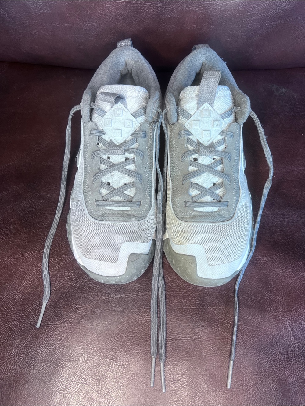 Nike Men’s Air Diamond Varsity Turf Baseball Shoes Size 8